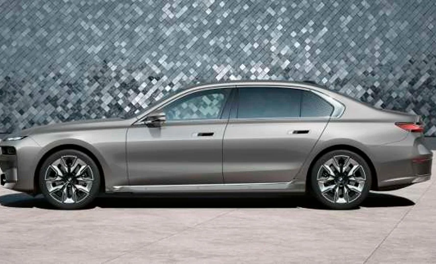 foto890_bmw-i7-design-conteudo (3).webp.webp?v=1753118227?v=1753286115?v=1759156694?v=1760536984?v=1760638108?v=1760638454?v=1760638649?v=1760638700?v=176064050